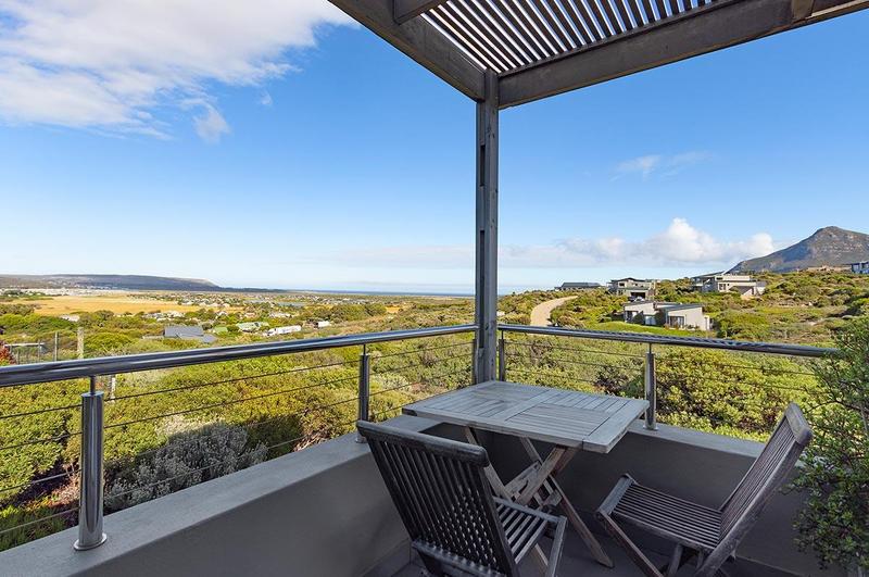 To Let 5 Bedroom Property for Rent in Chapman